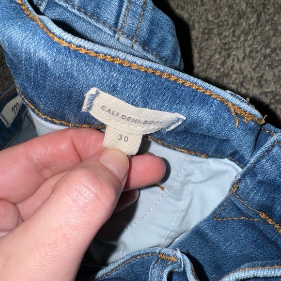 Madewell Jeans - Picture 3 of 5